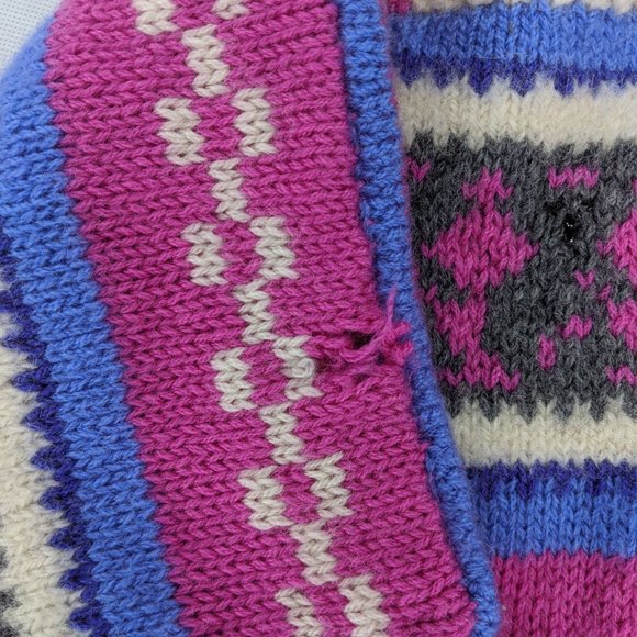 Hand knit wool koala design womens jumper (hole) - Picture 4 of 4